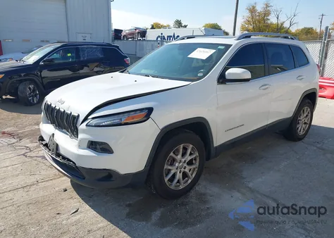 2017 Jeep Cherokee Latitude 4X4 from USA, damaged, VIN 1C4PJMCS2HD240204